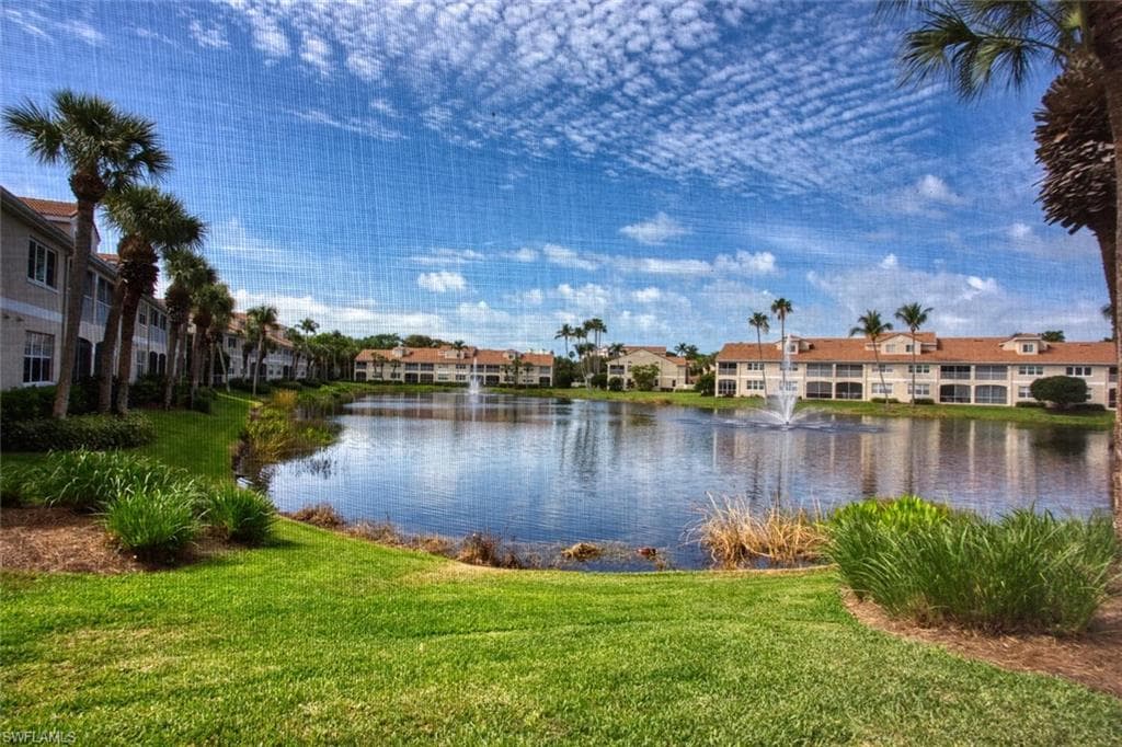 8365 Excalibur Cir K6, Naples, FL 34108-3