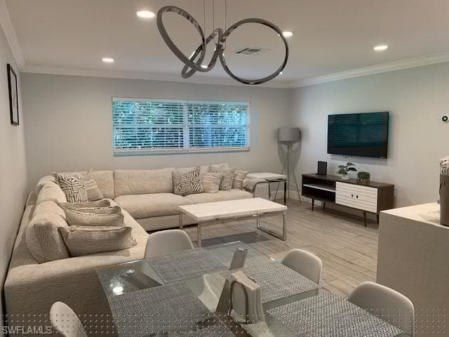 683 102nd Ave N, Naples, FL 34108-9