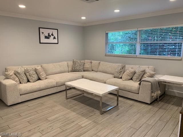 683 102nd Ave N, Naples, FL 34108-8