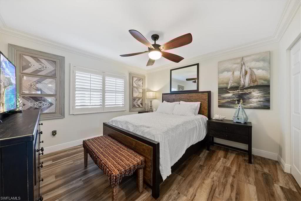 276 Barfield Dr, Marco Island, FL 34145-14