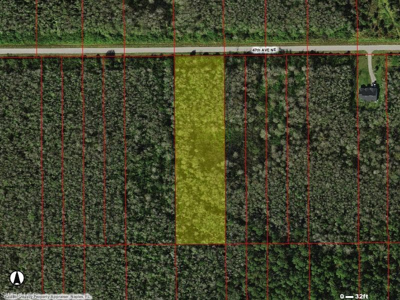 220 47th Ave NE, Naples, FL 34120-1
