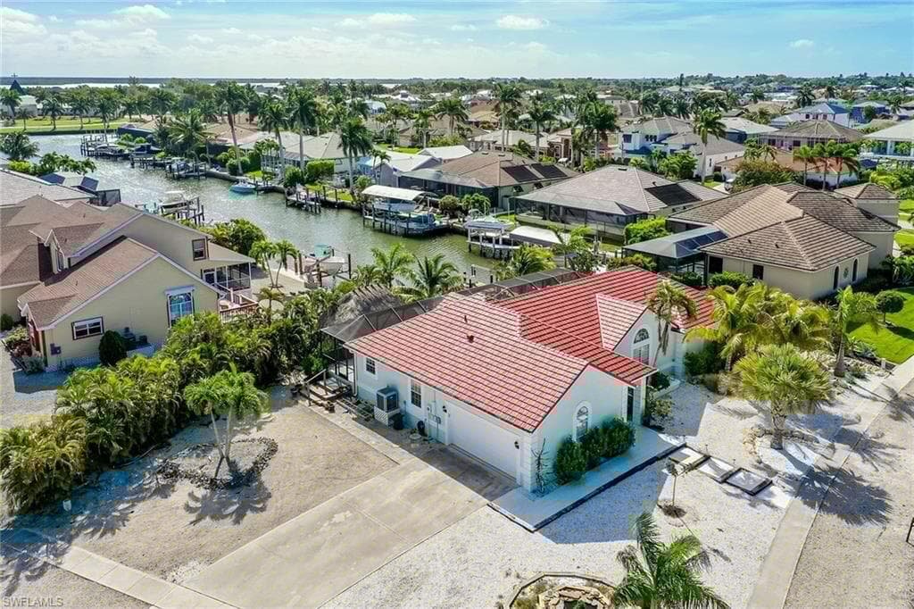 1601 Orleans Ct, Marco Island, FL 34145-2