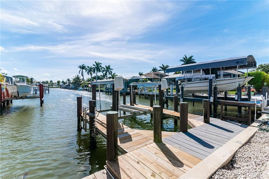 1601 Orleans Ct, Marco Island, FL 34145-31