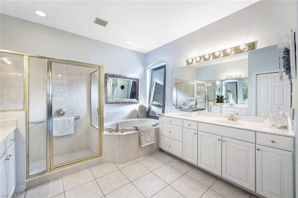 9155 Spanish Moss Way, Bonita Springs, FL 34135-13