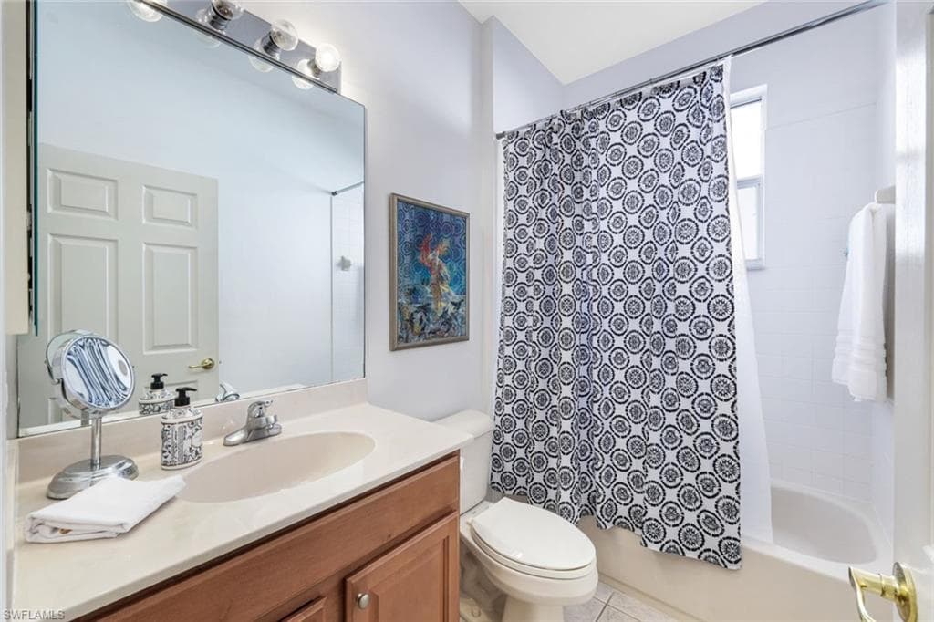 9155 Spanish Moss Way, Bonita Springs, FL 34135-15