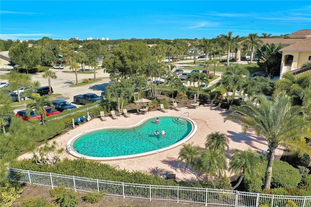 9155 Spanish Moss Way, Bonita Springs, FL 34135-33