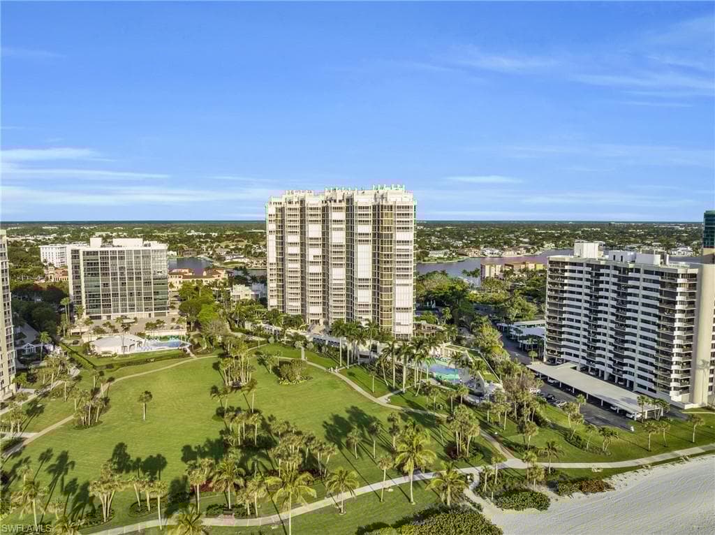 4021 Gulf Shore Blvd N 1904, Naples, FL 34103-41