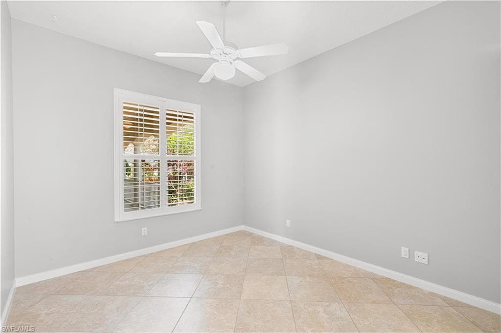 8082 Wilfredo Ct, Naples, FL 34114-31