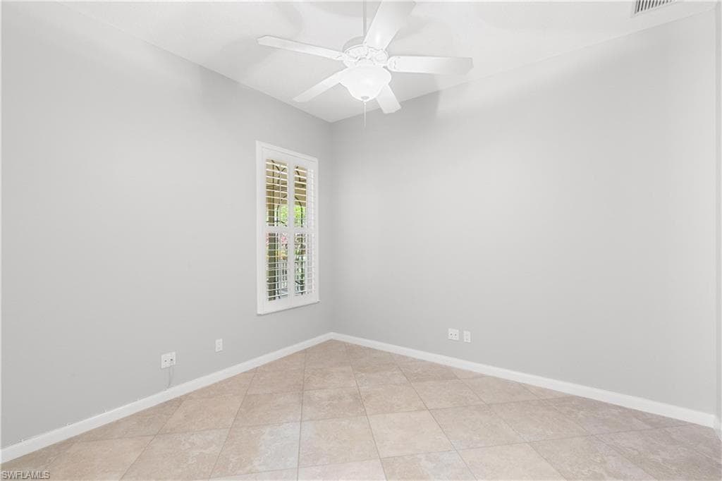 8082 Wilfredo Ct, Naples, FL 34114-34