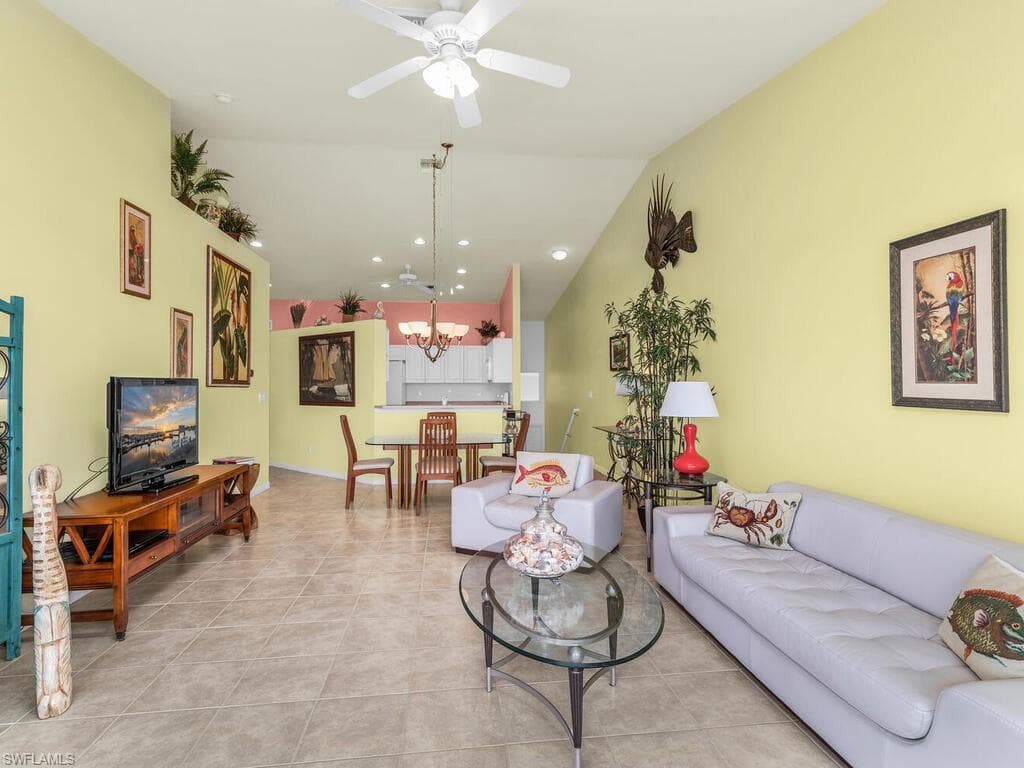 25065 Peacock Ln 202, Naples, FL 34114-17