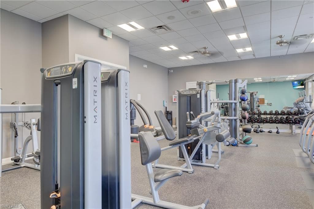 1290 Manado Dr, Naples, FL 34113-43