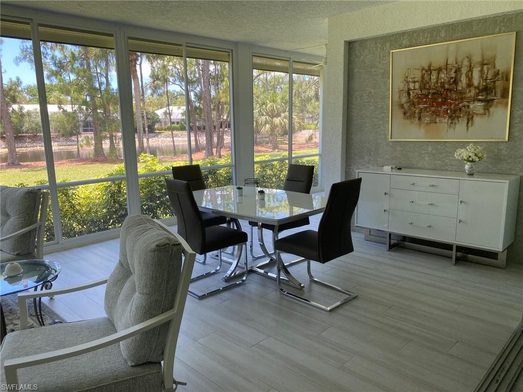 750 Waterford Dr 102, Naples, FL 34113-10