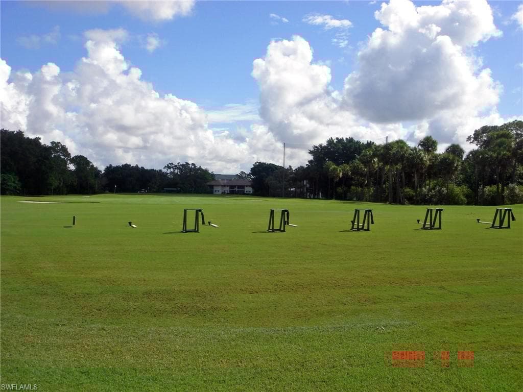 750 Waterford Dr 102, Naples, FL 34113-28