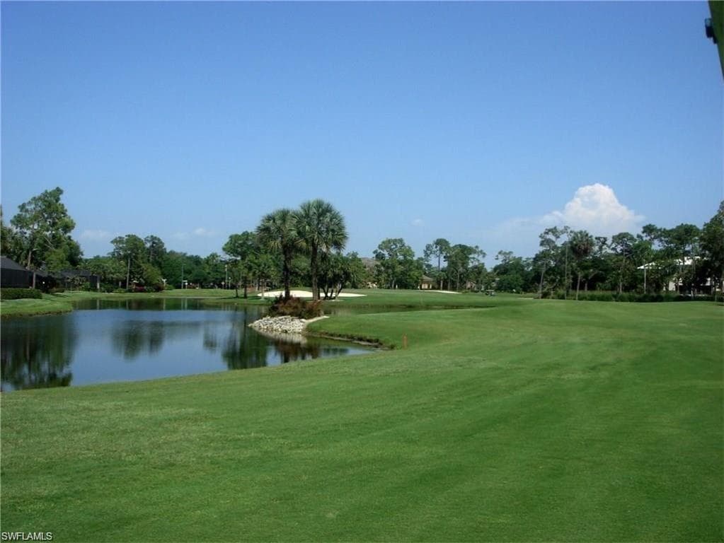 750 Waterford Dr 102, Naples, FL 34113-35