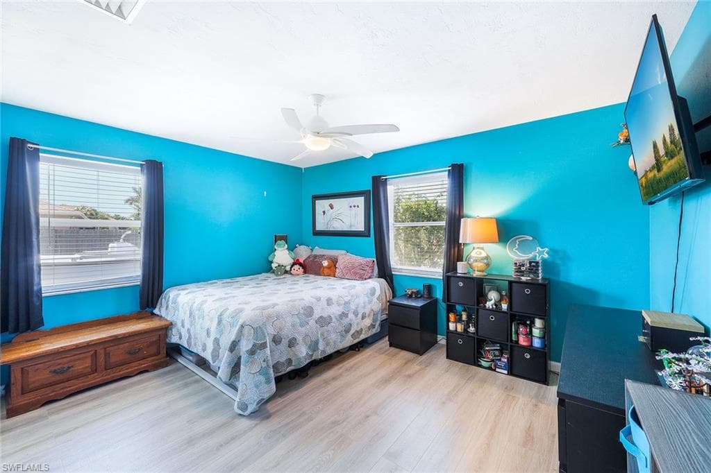 1208 Fruitland Ave, Marco Island, FL 34145-21