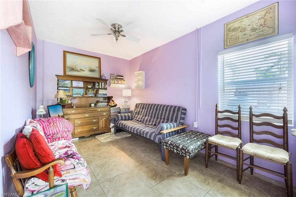1208 Fruitland Ave, Marco Island, FL 34145-24