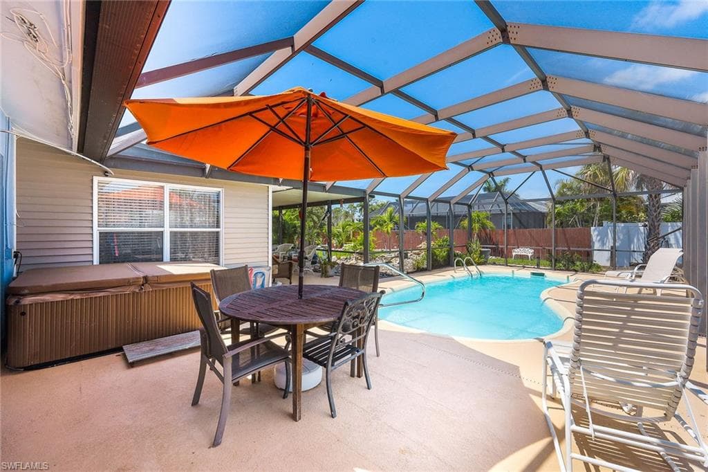 1208 Fruitland Ave, Marco Island, FL 34145-28