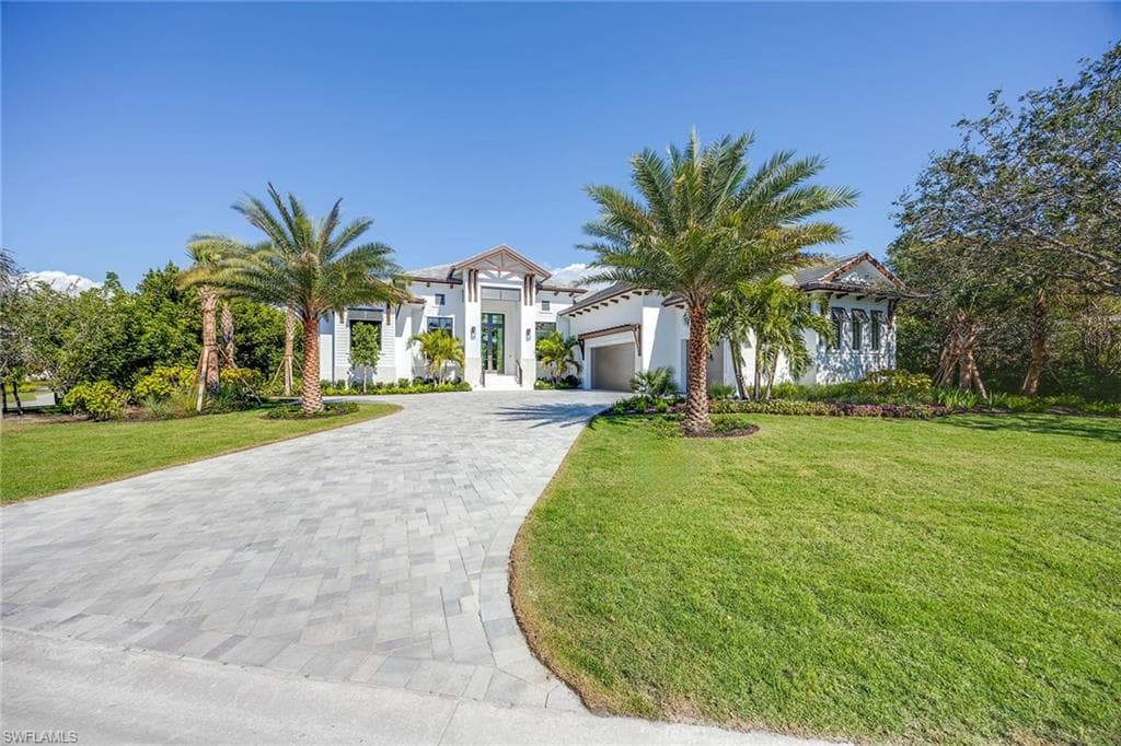 4112 Willowhead Way, Naples, FL 34103-6