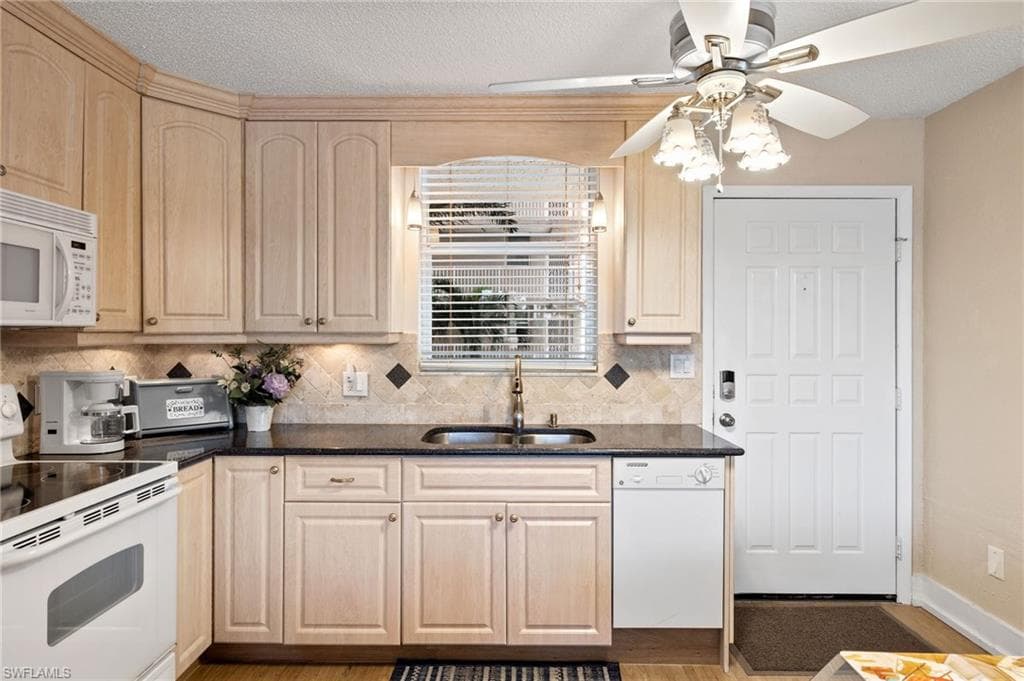 5500 Bonita Beach SW Rd W 5208, Bonita Springs, FL 34134-9