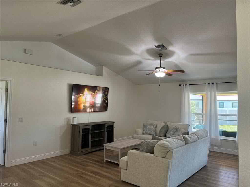 614 18th Ct, Cape Coral, FL 33991-1815-10
