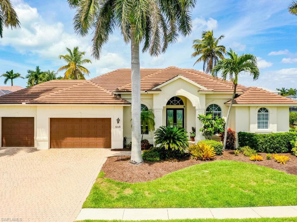 648 Bimini Ave, Marco Island, FL 34145-1