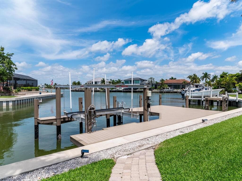 648 Bimini Ave, Marco Island, FL 34145-33