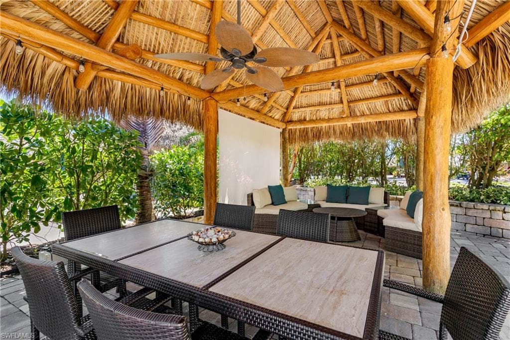 13584 Snook Cir, Naples, FL 34114-10
