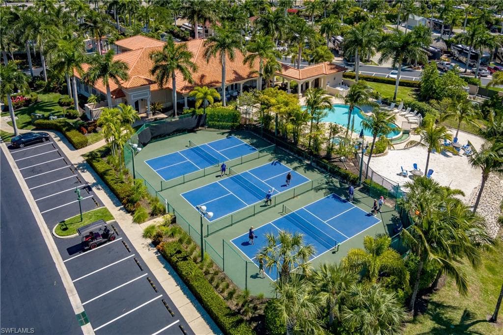 13584 Snook Cir, Naples, FL 34114-24
