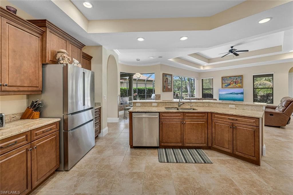 1015 Tivoli Dr, Naples, FL 34104-9