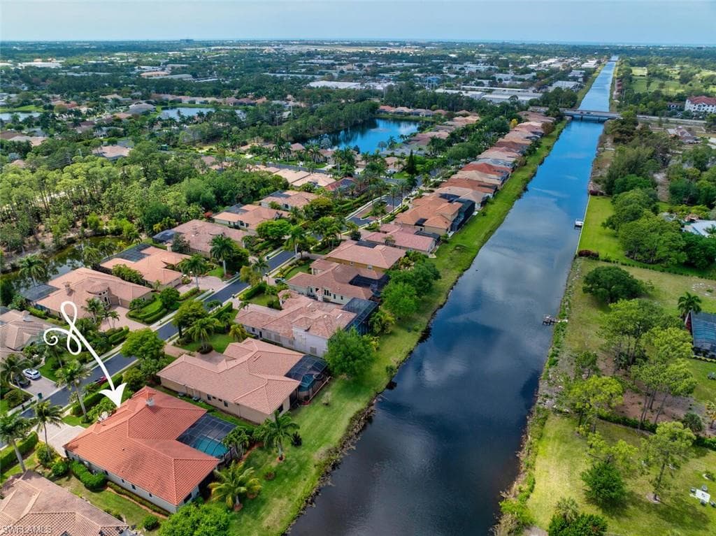 1015 Tivoli Dr, Naples, FL 34104-2