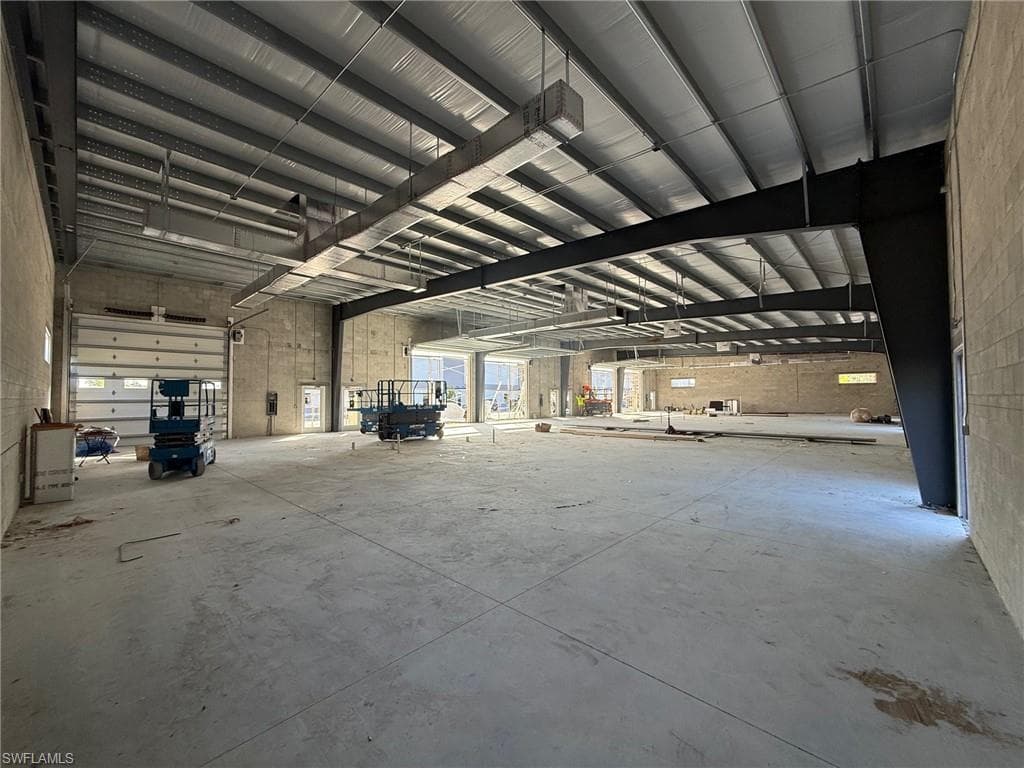16101 Lee Rd, Fort Myers, FL 33912-7