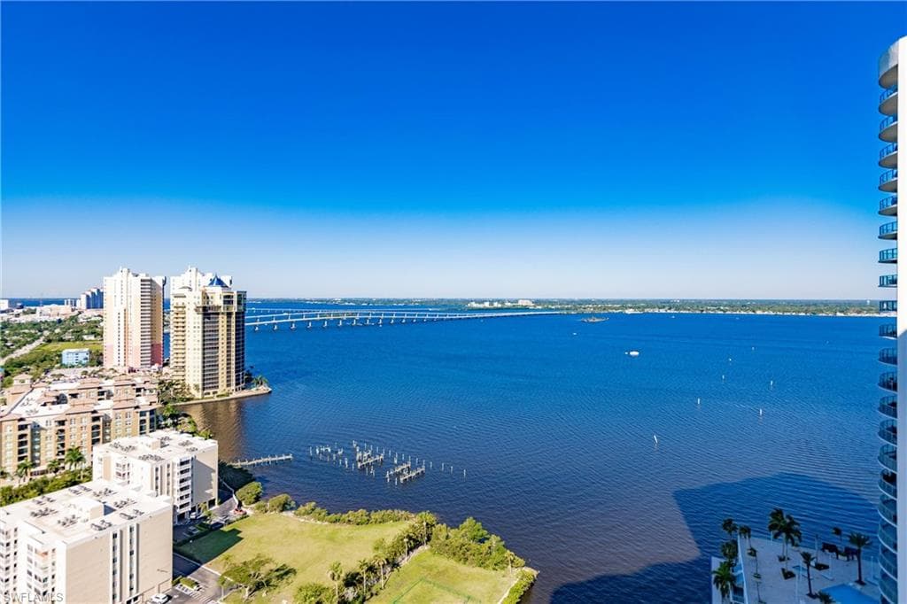 3000 Oasis Grand Blvd 2502, Fort Myers, FL 33916-18