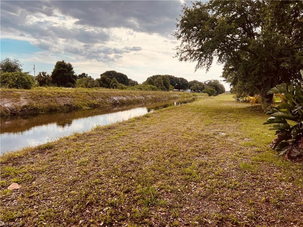 5245 Butte St, Lehigh Acres, FL 33971-4