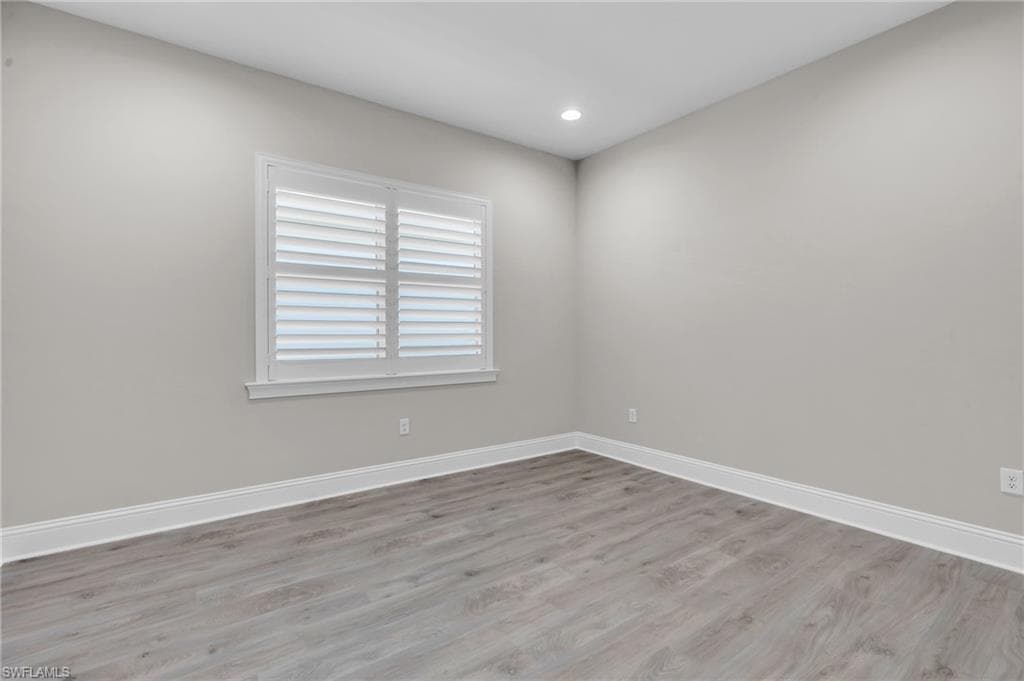 8750 Calypso Ct, Naples, FL 34112-22