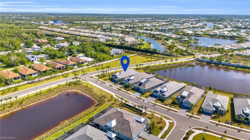 8750 Calypso Ct, Naples, FL 34112-33