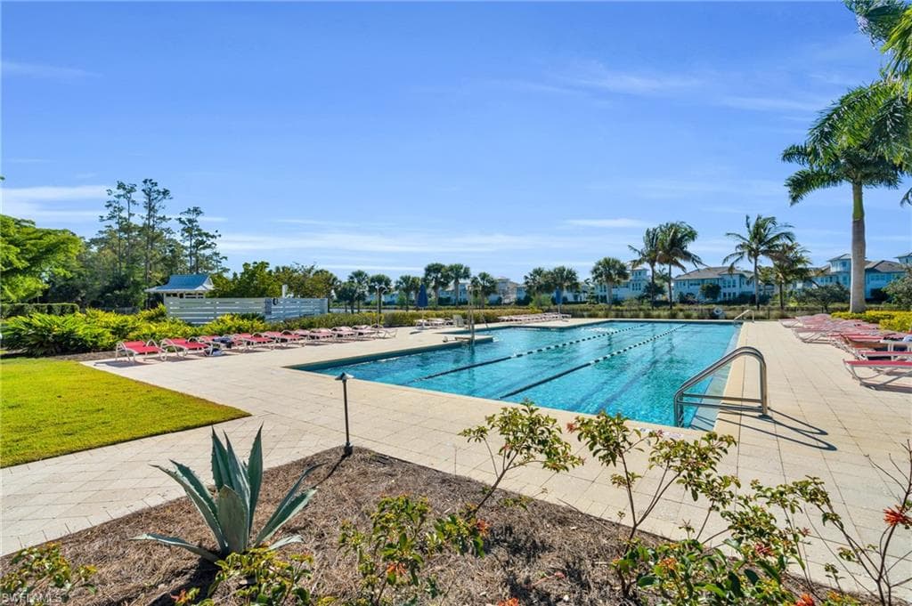 8750 Calypso Ct, Naples, FL 34112-35