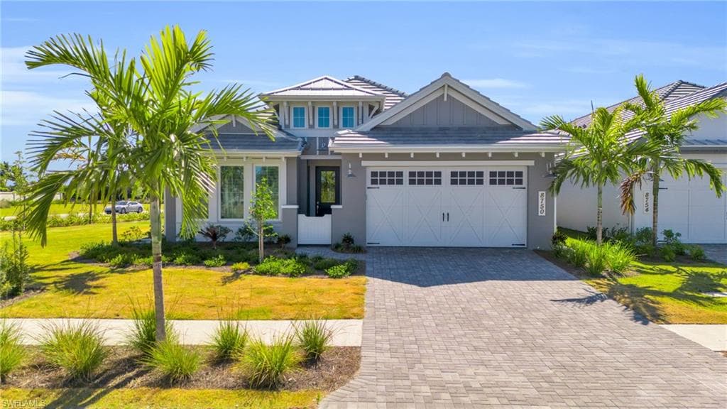 8750 Calypso Ct, Naples, FL 34112-3