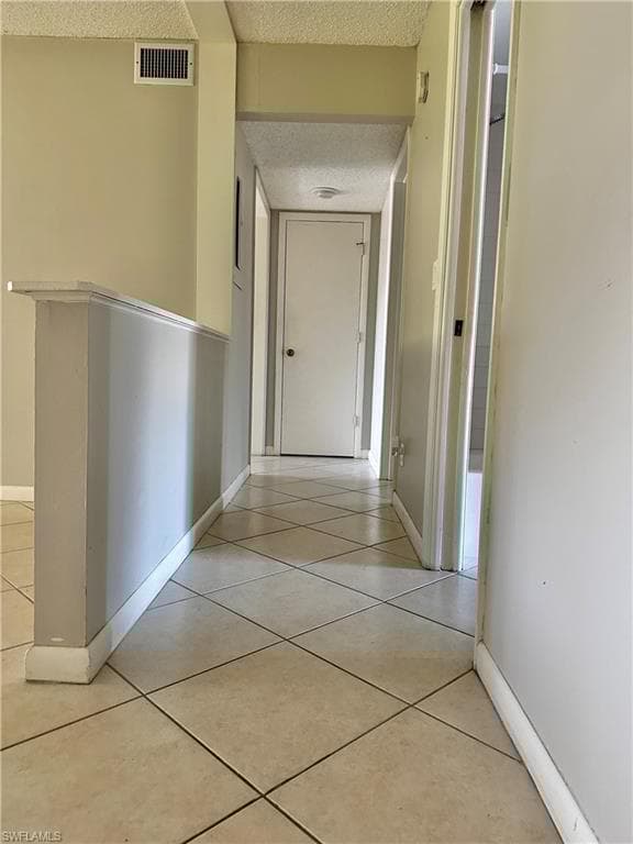 1712 Bald Eagle Dr 1712a, Naples, FL 34105-13
