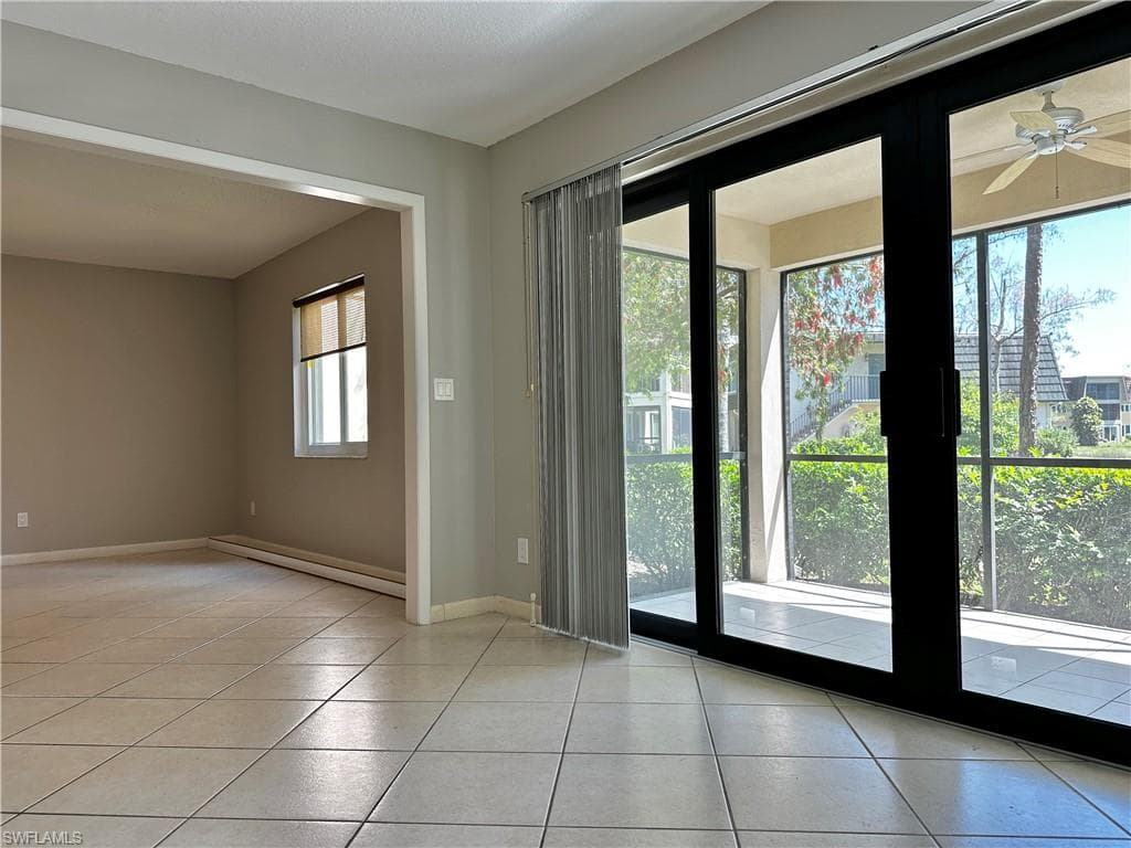1712 Bald Eagle Dr 1712a, Naples, FL 34105-17
