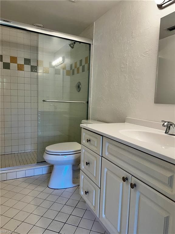 1712 Bald Eagle Dr 1712a, Naples, FL 34105-23