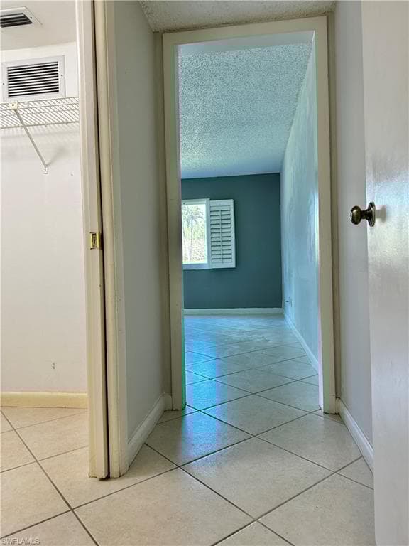 1712 Bald Eagle Dr 1712a, Naples, FL 34105-25