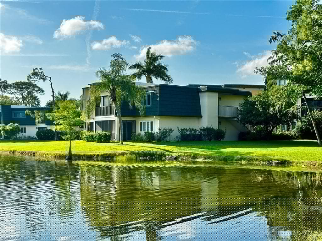 1712 Bald Eagle Dr 1712a, Naples, FL 34105-2