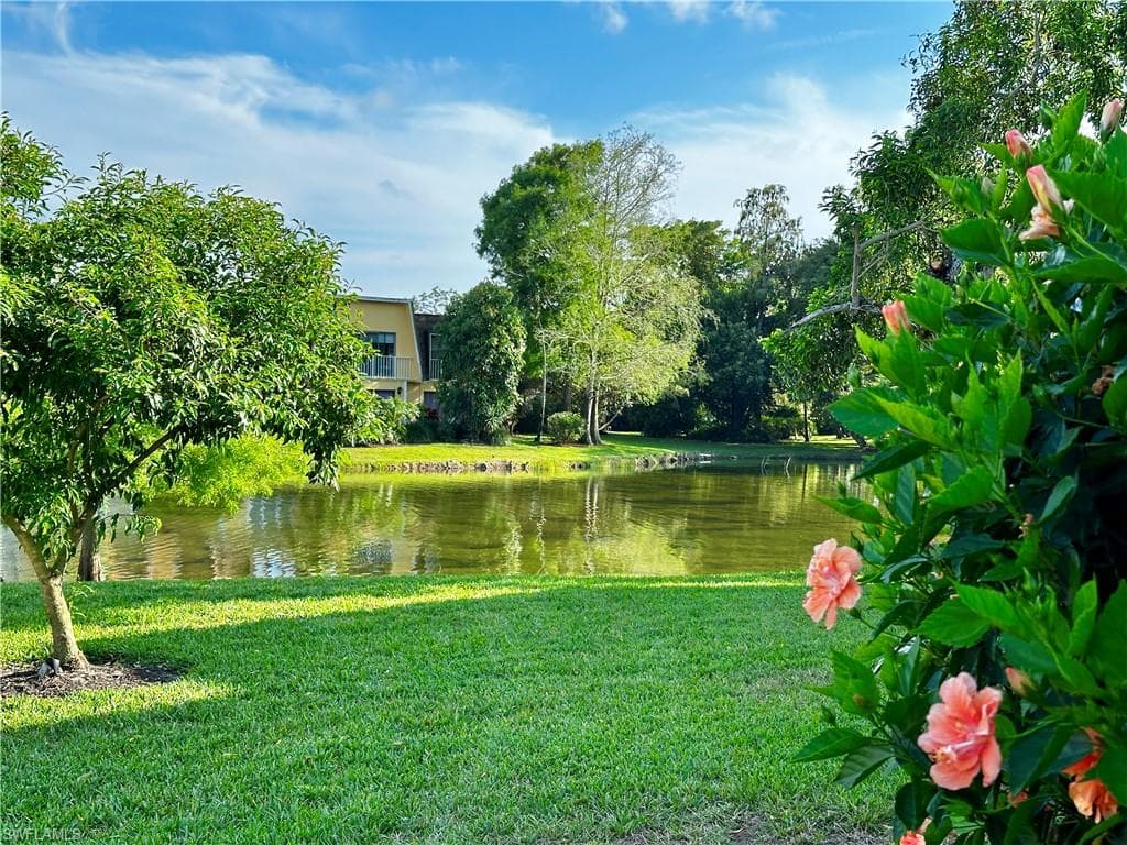 1712 Bald Eagle Dr 1712a, Naples, FL 34105-3
