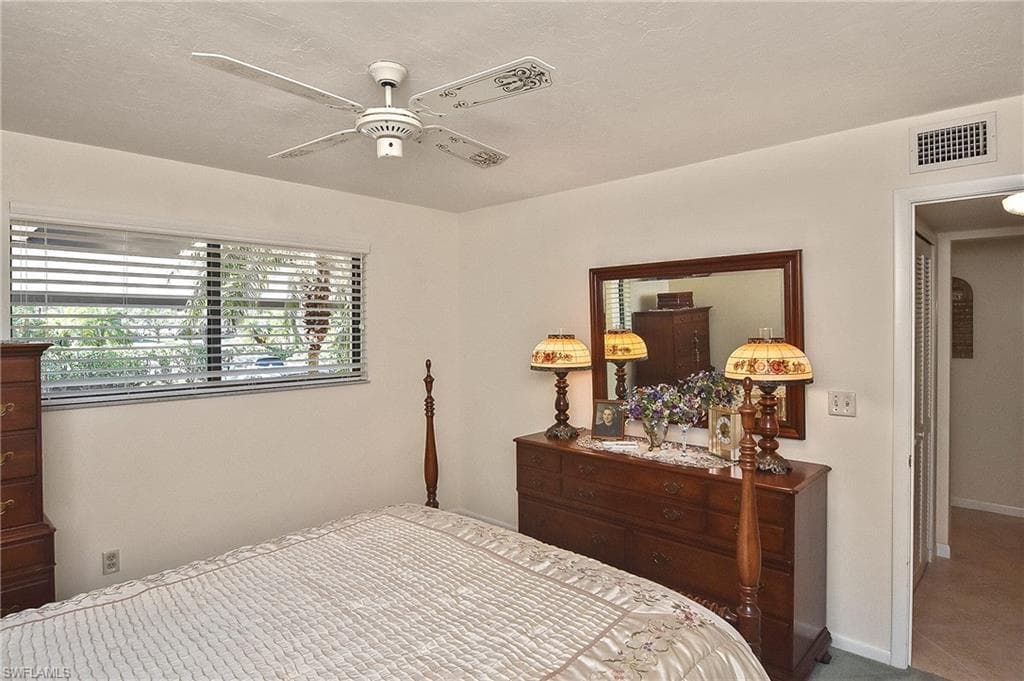 1100 9th St S C102, Naples, FL 34102-15