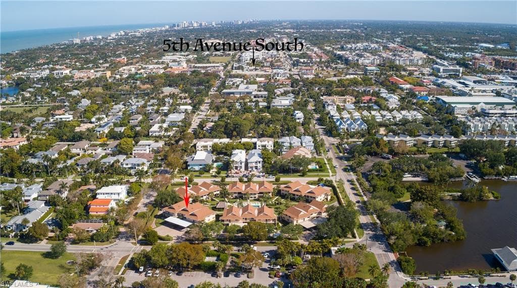 1100 9th St S C102, Naples, FL 34102-3