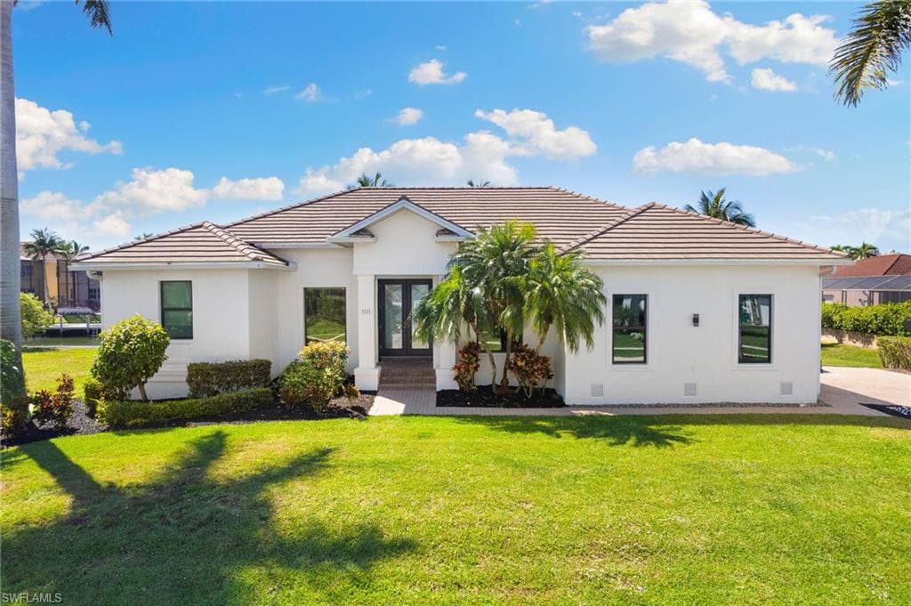 1111 Abbeville Ct, Marco Island, FL 34145-2