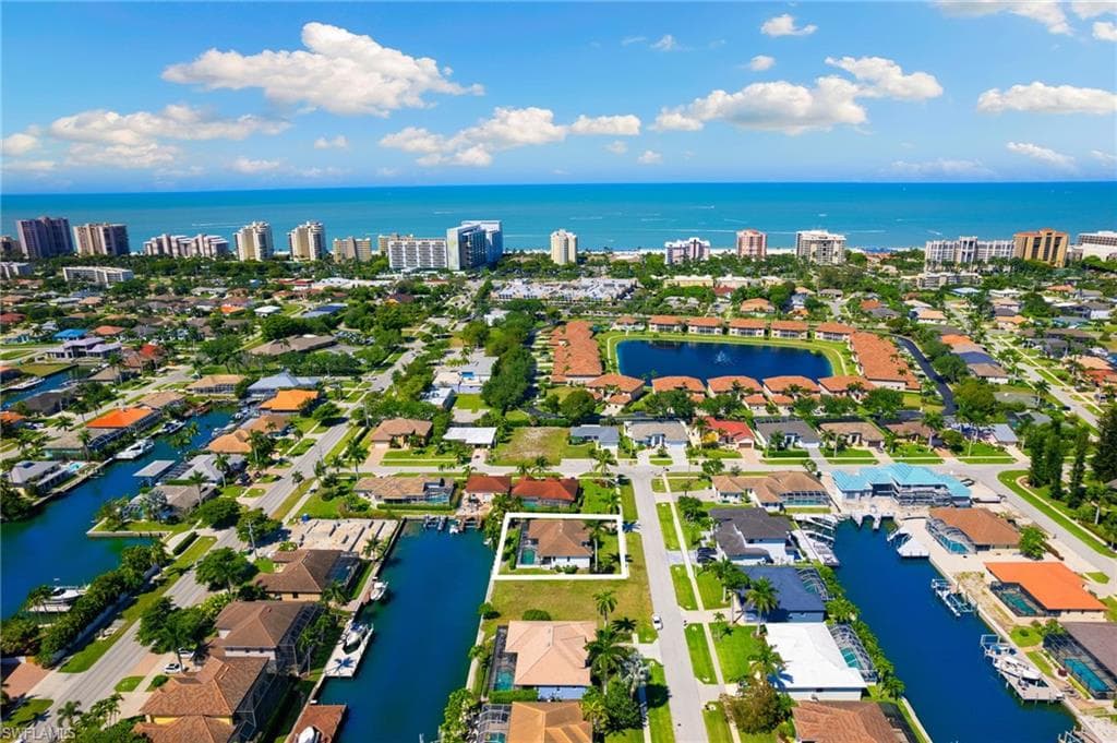 1111 Abbeville Ct, Marco Island, FL 34145-35