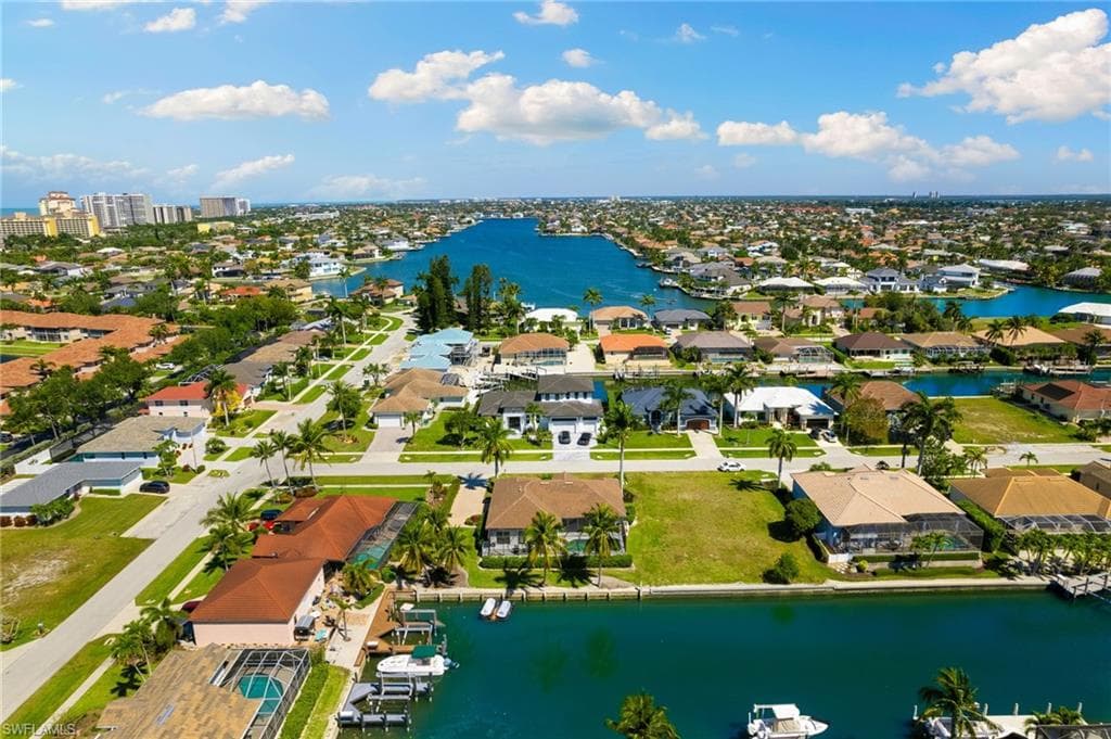 1111 Abbeville Ct, Marco Island, FL 34145-36