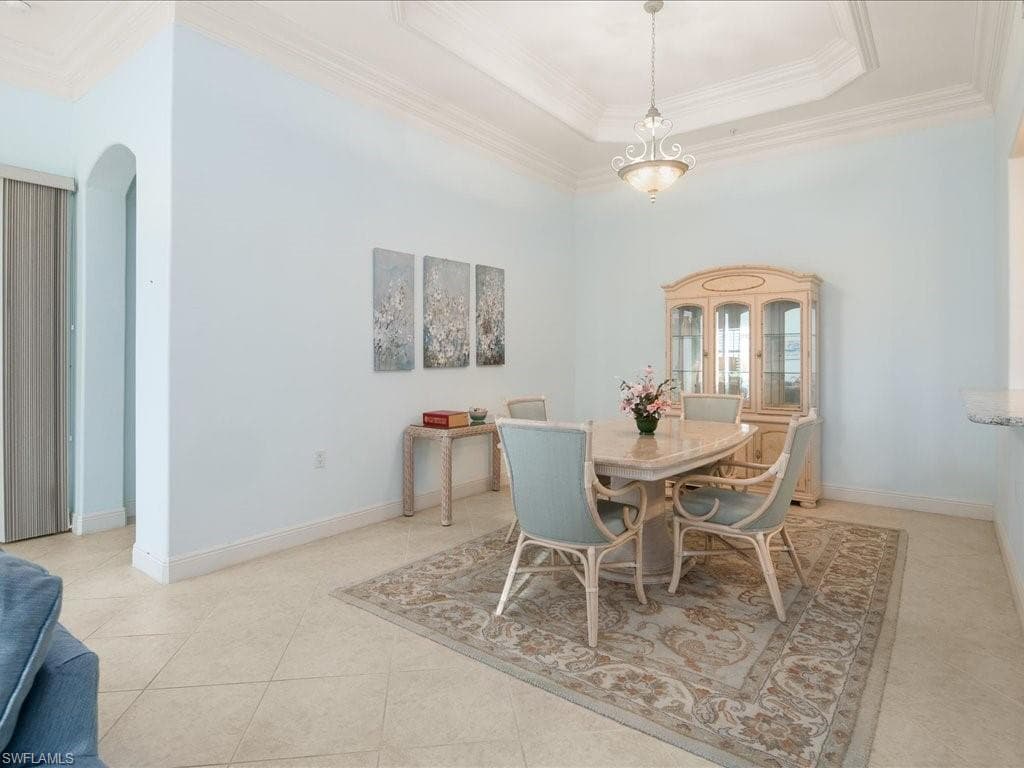 1498 Borghese Ln 101, Naples, FL 34114-15