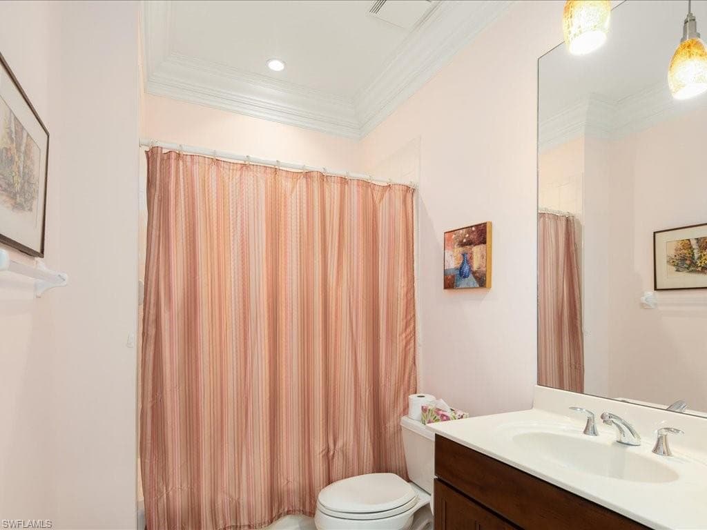 1498 Borghese Ln 101, Naples, FL 34114-25